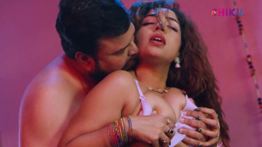 Indoo Ki Jawani S01E04 2023 Chiku App Hindi Hot Web Series